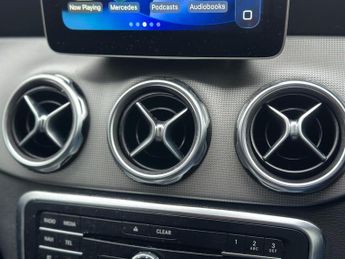 Mercedes-Benz GLA 1.6 GLA180 Urban Edition 7G-DCT Euro 6 (s/s) 5dr