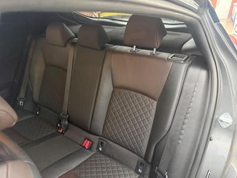 Toyota C-HR 1.8 VVT-h Excel SUV 5dr Petrol Hybrid CVT Euro 6 (s/s) (122 ps)