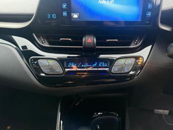 Toyota C-HR 1.8 VVT-h Excel SUV 5dr Petrol Hybrid CVT Euro 6 (s/s) (122 ps)
