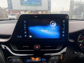 Toyota C-HR 1.8 VVT-h Excel SUV 5dr Petrol Hybrid CVT Euro 6 (s/s) (122 ps)