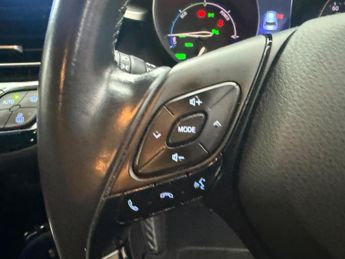 Toyota C-HR 1.8 VVT-h Excel SUV 5dr Petrol Hybrid CVT Euro 6 (s/s) (122 ps)