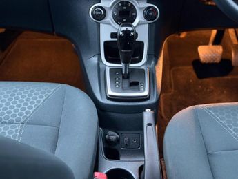 Ford Fiesta 1.4 Titanium 5dr