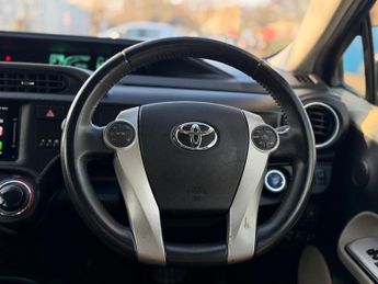 Toyota Aqua 1.5 Hybrid Petrol Automatic