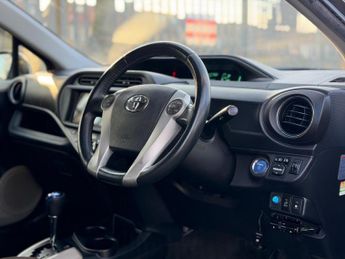 Toyota Aqua 1.5 Hybrid Petrol Automatic