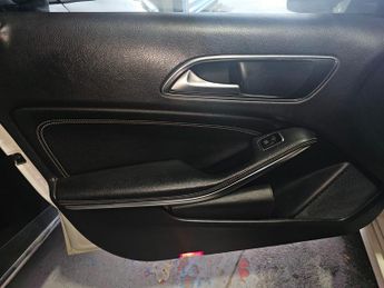 Mercedes-Benz A Class 2.1 A200 CDI Sport 7G-DCT Euro 6 (s/s) 5dr