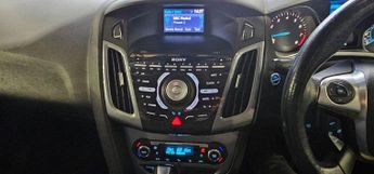 Ford Focus 1.6 Titanium Powershift Euro 5 5dr