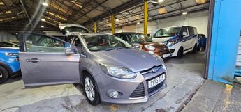 Ford Focus 1.6 Titanium Powershift Euro 5 5dr