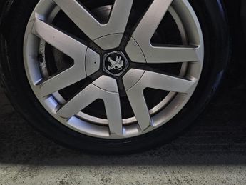 Peugeot 3008 2.0 h e-HDi Allure EGC 4WD Euro 5 (s/s) 5dr