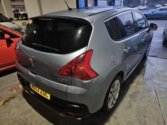 Peugeot 3008 2.0 h e-HDi Allure EGC 4WD Euro 5 (s/s) 5dr