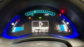 Nissan Leaf 24kWh Visia Auto 5dr