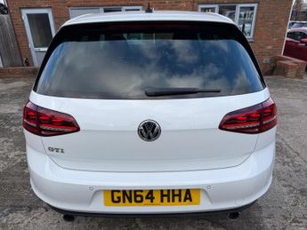 Volkswagen Golf 2.0TSI GTI Performance DSG Euro6 (230ps)