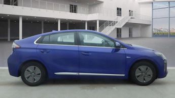 Hyundai IONIQ 1.6 h-GDi Premium Hatchback 5dr Petrol Hybrid DCT Euro 6 (s/s) (