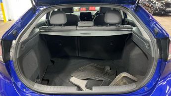 Hyundai IONIQ 1.6 h-GDi Premium Hatchback 5dr Petrol Hybrid DCT Euro 6 (s/s) (