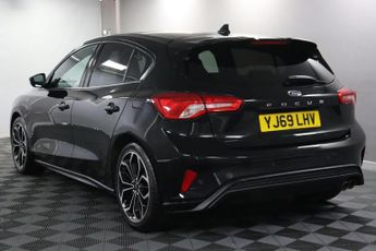 Ford Focus 1.0T EcoBoost ST-Line X Auto Euro 6 (s/s) 5dr