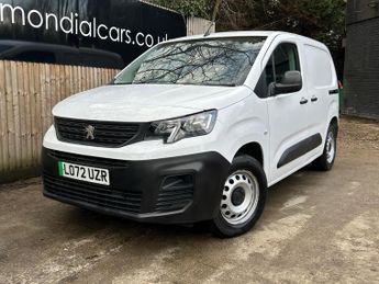 Peugeot Partner 800 50kWh Professional Premium + Standard Panel Van Auto SWB 5dr