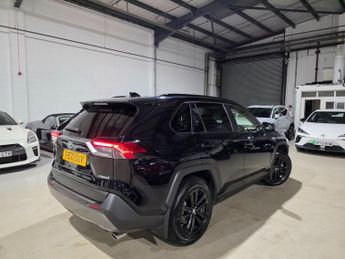 Toyota RAV4 2.5 VVT-h Design CVT Euro 6 (s/s) 5dr