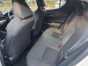 Toyota C-HR 1.8 VVT-h Icon CVT Euro 6 (s/s) 5dr