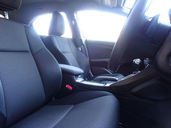 Honda Civic 1.8 i-VTEC SE Plus (Navi) Auto Euro 6 5dr