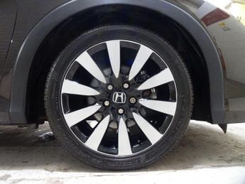 Honda Civic 1.8 i-VTEC SE Plus (Navi) Auto Euro 6 5dr
