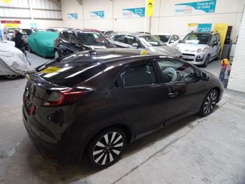 Honda Civic 1.8 i-VTEC SE Plus (Navi) Auto Euro 6 5dr