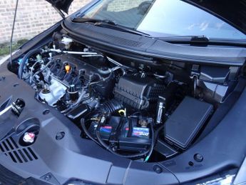 Honda Civic 1.8 i-VTEC SE Plus (Navi) Auto Euro 6 5dr