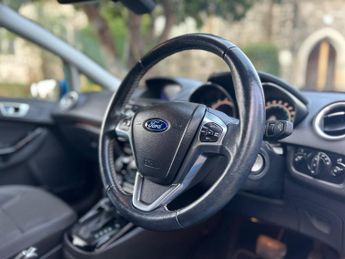 Ford Fiesta 1.0T EcoBoost Titanium Powershift Euro 6 5dr