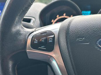 Ford Fiesta 1.0T EcoBoost Titanium Powershift Euro 6 5dr