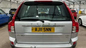 Volvo XC90 2.4 D5 SE Geartronic AWD 5dr