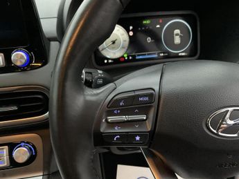 Hyundai Kona PREMIUM EV