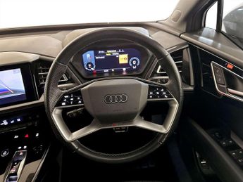 Audi Q4 e-tron 40 S line SUV 5dr Electric Auto 82kWh (204 ps)