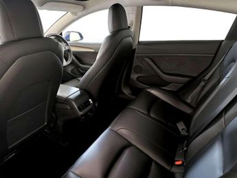 Tesla Model 3 Standard Range Plus Saloon 4dr Electric Auto RWD (241 bhp)