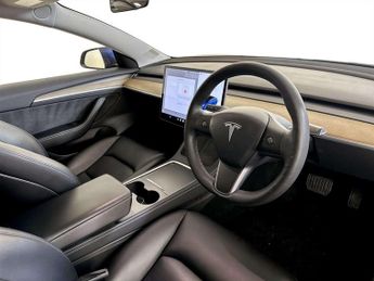 Tesla Model 3 Standard Range Plus Saloon 4dr Electric Auto RWD (241 bhp)