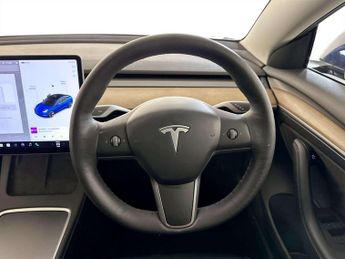 Tesla Model 3 Standard Range Plus Saloon 4dr Electric Auto RWD (241 bhp)