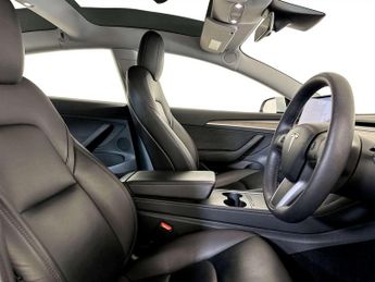 Tesla Model 3 Standard Range Plus Saloon 4dr Electric Auto RWD (241 bhp)