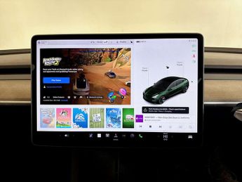 Tesla Model 3 Standard Range Plus Saloon 4dr Electric Auto RWD (241 bhp)