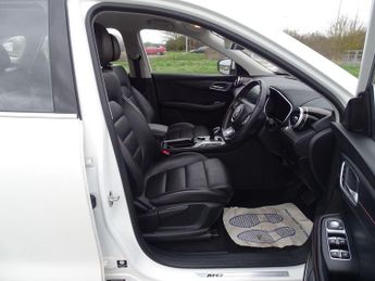 MG MG HS 1.5 T-GDI Excite DCT Euro 6 (s/s) 5dr