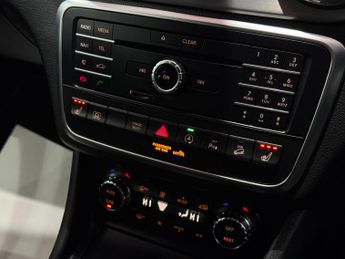 Mercedes-Benz GLA 2.1 GLA200d AMG Line (Executive) 7G-DCT 4MATIC Euro 6 (s/s) 5dr