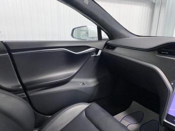 Tesla Model S (Dual Motor) Performance Ludicrous Auto 4WD 5dr