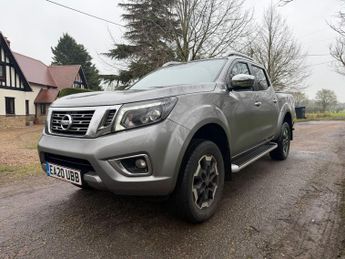 Nissan Navara 2.3 dCi Tekna 4WD Euro 6 (s/s) 4dr