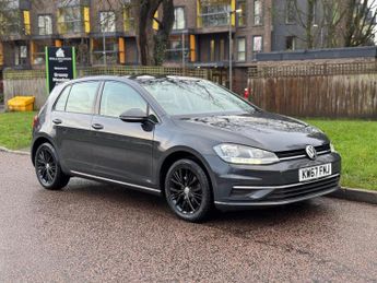 Volkswagen Golf TDi 1.6 TDI SE Nav DSG Euro 6 (s/s) 5dr