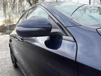 Mercedes-Benz C Class 2.1 C220d AMG Line (Premium) 7G-Tronic+ Euro 6 (s/s) 4dr