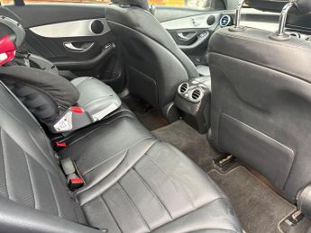 Mercedes-Benz C Class 2.1 C220d AMG Line (Premium) 7G-Tronic+ Euro 6 (s/s) 4dr