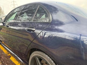 Mercedes-Benz C Class 2.1 C220d AMG Line (Premium) 7G-Tronic+ Euro 6 (s/s) 4dr