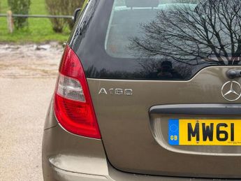 Mercedes-Benz A Class 1.5 A160 BlueEfficiency Classic SE 5dr