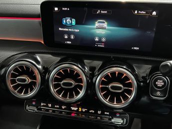 Mercedes-Benz A Class 2.0 A35 AMG (Premium) 7G-DCT 4MATIC Euro 6 (s/s) 5dr