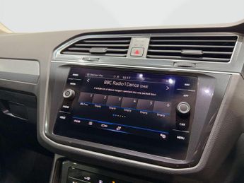 Volkswagen Tiguan 1.5 TSI Life DSG Euro 6 (s/s) 5dr