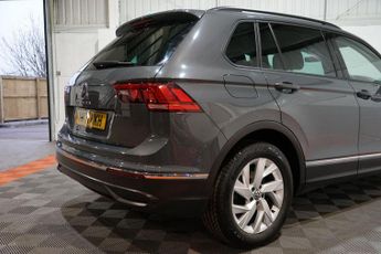 Volkswagen Tiguan 1.5 TSI Life DSG Euro 6 (s/s) 5dr
