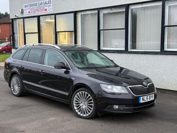 Skoda Superb 2.0 TDI Laurin & Klement Euro 5 (s/s) 5dr