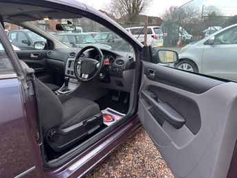 Ford Focus CC 2.0 CC-2 2dr