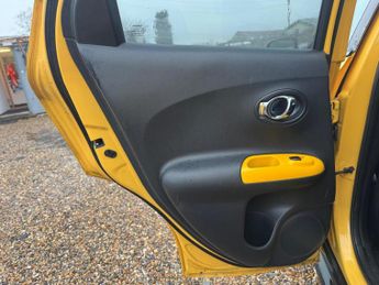 Nissan Juke 1.6 Tekna XTRON Euro 6 5dr